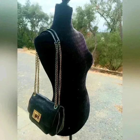 Michael Kors Handbags - Michael Kors Sloan Bag Black Leather 🏆Gold Chain NWT